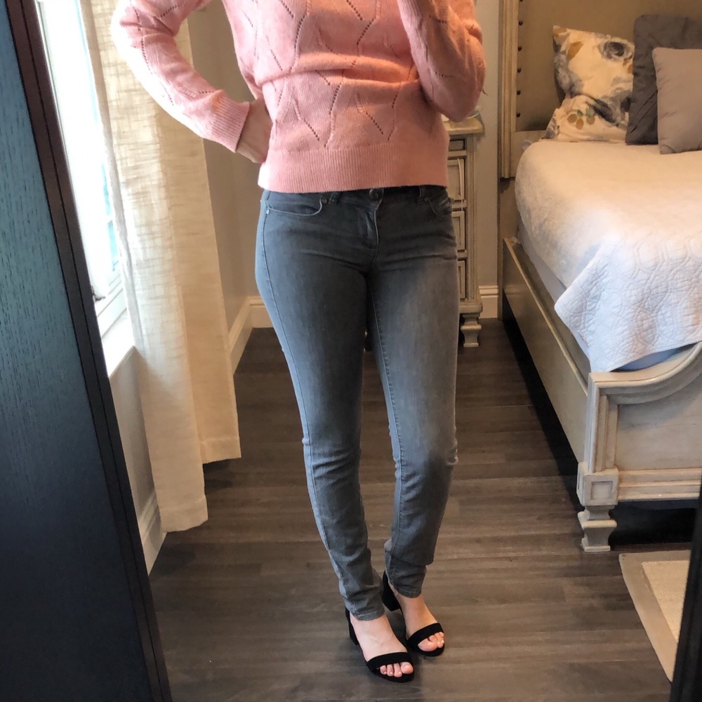 Elle Skinny Jean 4/$25